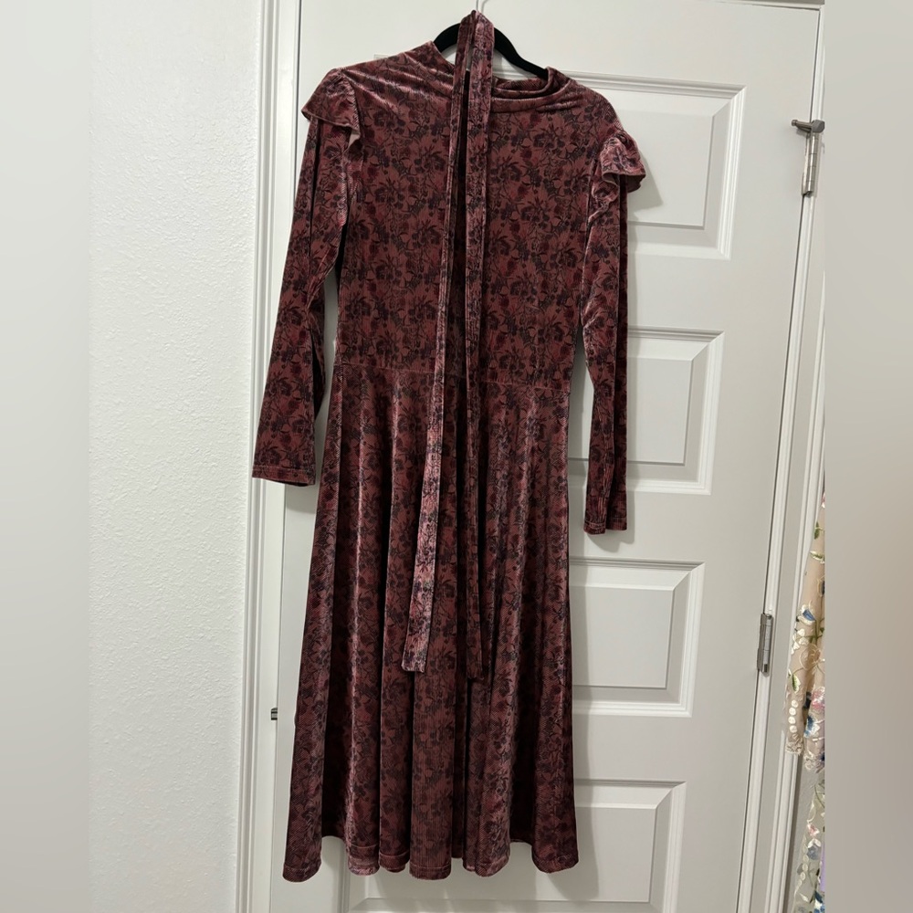 NWT Ivy City Co Lala Lady Dress in Pink Floral, Size large